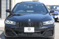 BMW 5シリーズ 523d Xdrive Mｽﾎﾟｰﾂ ｴﾃﾞｨｼｮﾝｼﾞｮｲﾌﾟﾗｽ 4WD LCI後期 ｾﾚｸﾄP ﾌｪｲｽﾘﾌﾄ後 ｻﾝﾙｰﾌ ﾊｰﾏﾝｶｰﾄﾞﾝｻﾗｳﾝﾄﾞﾋｰﾀｰ黒革 LEDﾍｯﾄﾞﾗｲﾄ BMWﾗｲﾌﾞｺｯｸﾋﾟｯﾄﾞApplecarplay対応 360度ｶﾒﾗ ｱﾝﾋﾞｴﾝﾄﾗｲﾄ 可変ｻｽﾍﾟﾝｼｮﾝ 2年保証