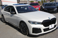 BMW 7シリーズ 740i Mｽﾎﾟｰﾂ ｲﾉﾍﾞｰｼｮﾝP LCI後期 ﾌｪｲｽﾘﾌﾄ後 ｻﾝﾙｰﾌ ﾚｰｻﾞｰﾗｲﾄ 全席ﾋｰﾀｰ黒革 ﾍﾞﾝﾁﾚｰｼｮﾝ ｿﾌﾄｸﾛｰｽﾞﾄﾞｱ BMW ﾗｲﾌﾞｺｯｸﾋﾟｯﾄﾞApplecarplay対応 追従ACC ｽﾃｱﾘﾝｸﾞｻﾎﾟｰﾄ HUD ﾊｰﾏﾝｶｰﾄﾞﾝｻﾗｳﾝﾄﾞ真珠色 2年保証