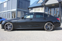 BMW 3シリーズ 330i Mｽﾎﾟｰﾂ ﾊｲﾗｲﾝ ｺﾝﾌｫｰﾄP 高出力 258馬力 ﾋｰﾀｰ黒革 ﾗﾝﾊﾞｰｻﾎﾟｰﾄ 追従ACC ｽﾃｱﾘﾝｸﾞｻﾎﾟｰﾄ HUD Pｱｼｽﾄﾌﾟﾗｽ 360度ｶﾒﾗ 後退ｱｼｽﾄ ｵﾌﾟｼｮﾝ19AW 第7世代iﾄﾞﾗｲﾌﾞHDDﾅﾋﾞApplecarplay 追従ACC 電動ﾄﾗﾝｸ Mｽﾎﾟｰﾂﾌﾞﾚｰｷ 2年保証