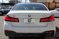 BMW 5シリーズ 523d Xdrive Mｽﾎﾟｰﾂ ｴﾃﾞｨｼｮﾝｼﾞｮｲﾌﾟﾗｽ ｴｸｽｸﾙｰｼﾌﾞﾅｯﾊﾟﾚｻﾞｰP 後期 ｻﾝﾙｰﾌ EXCﾓｶﾅｯﾊﾟﾚｻﾞｰ 全席ｼｰﾄﾋｰﾀｰ LEDﾍｯﾄﾞﾗｲﾄ ｱﾀﾞﾌﾟﾃｨﾌﾞｻｽ BMWﾗｲﾌﾞｺｯｸﾋﾟｯﾄ HUD 追従ACC ｽﾃｱﾘﾝｸﾞｻﾎﾟｰﾄ Applecarplay ﾜｲﾔﾚｽC 2年保証
