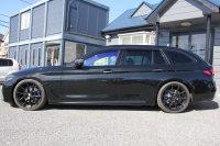 BMW 5シリーズ 523d ﾂｰﾘﾝｸﾞｴﾃﾞｨｼｮﾝﾐｯｼｮﾝｲﾝﾎﾟｯｼﾌﾞﾙ 特別仕様車 HUD ﾊｰﾏﾝｶｰﾄﾞﾝ 後期ﾃｰﾙ 20AW ﾛｰﾀﾞｳﾝ 追従ACC ｽﾃｱﾘﾝｸﾞｻﾎﾟｰﾄ LEDﾍｯﾄﾞﾗｲﾄ ｵｰﾄﾊｲﾋﾞｰﾑ ﾀｯﾁ画面HDDﾅﾋﾞTV 360度ﾊﾟﾉﾗﾏｶﾒﾗ Pｱｼｽﾄﾌﾟﾗｽ 電動ﾄﾗﾝｸ ｽﾏｰﾄｷｰ 2年保証