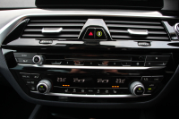 BMW 5シリーズ 530i ﾌﾞﾗｯｸｱｳﾄ 特別仕様車 1ｵｰﾅ 高出力 252馬力 ﾅｲﾄﾌﾞﾙｰﾚｻﾞｰ ｱﾀﾞﾌﾟﾃｨﾌﾞMｻｽ 専用19AW ﾌﾞﾗｯｸｷﾄﾞﾆｰｸﾞﾘﾙ 全席ﾋｰﾀｰ HUD ﾀｯﾁ画面HDDﾅﾋﾞTV 360度ｶﾒﾗ LEDﾍｯﾄﾞﾗｲﾄ 追従ACC ｽﾃｱﾘﾝｸﾞｻﾎﾟｰﾄ 2年保証