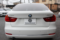 BMW 3シリーズ 320i ｸﾞﾗﾝﾂｰﾘｽﾓ ﾗｸﾞｼﾞｭｱﾘｰ 追従ACC ﾋｰﾀｰ茶革 衝突軽減ﾌﾞﾚｰｷ 車線逸脱警告 歩行者警告 ﾌﾙｾｸﾞTV ﾀｯﾁﾊﾟｯﾄﾞ対応iﾄﾞﾗｲﾌﾞHDDﾅﾋﾞBｶﾒﾗ 電動ﾄﾗﾝｸ ｽﾏｰﾄｷｰ Bluetooth接続 ｸﾛｰﾑﾗｲﾝｴｸｽﾃﾘｱ 2年保証