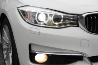 BMW 3シリーズ 320i ｸﾞﾗﾝﾂｰﾘｽﾓ ﾗｸﾞｼﾞｭｱﾘｰ 追従ACC ﾋｰﾀｰ茶革 衝突軽減ﾌﾞﾚｰｷ 車線逸脱警告 歩行者警告 ﾌﾙｾｸﾞTV ﾀｯﾁﾊﾟｯﾄﾞ対応iﾄﾞﾗｲﾌﾞHDDﾅﾋﾞBｶﾒﾗ 電動ﾄﾗﾝｸ ｽﾏｰﾄｷｰ Bluetooth接続 ｸﾛｰﾑﾗｲﾝｴｸｽﾃﾘｱ 2年保証