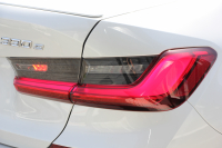 BMW 3シリーズ 330e Mｽﾎﾟｰﾂ ﾊｲﾗｲﾝ&ｲﾉﾍﾞｰｼｮﾝP PHEV ﾋｰﾀｰ黒革 真珠色 ﾚｰｻﾞｰLEDﾗｲﾄ ｼﾞｪｽﾁｬｰC ｵﾌﾟｼｮﾝ19AW Mspﾌﾞﾚｰｷ 360度ｶﾒﾗ HUD ﾌﾙｾｸﾞTV 追従ACC ｽﾃｱﾘﾝｸﾞｻﾎﾟｰﾄ Applecarplay ﾗﾝﾊﾞｰｻﾎﾟｰﾄ 2年保証