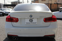 BMW 3シリーズ 320d Mｽﾎﾟｰﾂ 最終ﾓﾃﾞﾙ 8C新ｴﾝｼﾞﾝ ｻﾝﾙｰﾌ ﾋｰﾀｰ黒革 液晶ﾒｰﾀｰ 追従ACC LEDﾍｯﾄﾞﾗｲﾄ&ﾃｰﾙ ﾀｯﾁ画面対応HDDﾅﾋﾞBluetooth接続 Mﾊﾟﾌｫｰﾏﾝｽｽﾎﾟｲﾗｰ ﾚｰﾝﾁｪﾝｼﾞ警告 衝突軽減ﾌﾞﾚｰｷ 車線逸脱警告 歩行者警告 2年保証