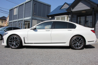 BMW 7シリーズ 740i Mｽﾎﾟｰﾂ 後期ﾓﾃﾞﾙ ☆2/1迄期間限定掲載 特選車☆3Ddesignｴｱﾛ ｻﾝﾙｰﾌ 全ﾋｰﾀｰ黒革 ﾍﾞﾝﾁﾚｰｼｮﾝ ｺﾝﾌｫｰﾄｼｰﾄ ﾚｰｻﾞｰﾗｲﾄ ﾊｰﾏﾝｶｰﾄﾞﾝ 全ﾄﾞｱｿﾌﾄｸﾛｰｽﾞﾗｲﾌﾞｺｯｸﾋﾟｯﾄ ｶｰﾌﾟﾚｲ 360度ｶﾒﾗ 追ACC HUD 2年保証