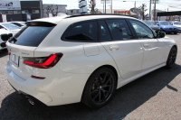 BMW 3シリーズ 320d Xdrive ﾂｰﾘﾝｸﾞMｽﾎﾟｰﾂ ﾊｲﾗｲﾝ&ｺﾝﾌｫｰﾄP 4WD ﾊﾟﾉﾗﾏｻﾝﾙｰﾌ ﾋｰﾀｰ黒革 ﾗﾝﾊﾞｰｻﾎﾟｰﾄ LEDﾍｯﾄﾞﾗｲﾄ ｵｰﾄﾊｲﾋﾞｰﾑ LCI用Mﾊﾟﾌｫｰﾏﾝｽ19AW  Applecarplay BMWﾗｲﾌﾞｺｯｸﾋﾟｯﾄﾞ電動ﾄﾗﾝｸ 追従ACC ｽﾃｱﾘﾝｸﾞｻﾎﾟｰﾄ 2年保証