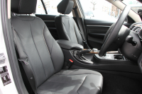 BMW 3シリーズ 320i ﾂｰﾘﾝｸﾞﾗｸﾞｼﾞｭｱﾘｰ LCI後期 新ｴﾝｼﾞﾝ ﾊﾟﾉﾗﾏｻﾝR ﾋｰﾀｰ黒革 LEDﾍｯﾄﾞﾗｲﾄ&ﾃｰﾙ TOPﾋﾞｭｰ&ｻｲﾄﾞﾋﾞｭｰｶﾒﾗ Pｱｼｽﾄ 追従ACC ﾚｰﾝC警告 衝突軽減ﾌﾞﾚｰｷ 車線逸脱&歩行者 警告ﾀｯﾁﾊﾟｯﾄﾞ対応HDDﾅﾋﾞBluetooth接続 Bｶﾒﾗ ｽﾏｰﾄｷｰ 電動ﾄﾗﾝｸ 2年保証