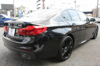 BMW 5シリーズ 530i ｴﾃﾞｨｼｮﾝﾐｯｼｮﾝｲﾝﾎﾟｯｼﾌﾞﾙ 特別仕様車 高出力 ﾅｲﾄﾌﾞﾙｰﾚｻﾞｰ ｱﾀﾞﾌﾟﾃｨﾌﾞｻｽ HUD ﾊｰﾏﾝｶｰﾄﾞﾝ 追従ACC ｽﾃｱﾘﾝｸﾞｻﾎﾟｰﾄ ﾀｯﾁ画面HDDﾅﾋﾞTV LEDﾍｯﾄﾞﾗｲﾄ ｵｰﾄﾊｲﾋﾞｰﾑ 電動ﾄﾗﾝｸ 360度ｶﾒﾗ 全席ﾋｰﾀｰ ﾌﾞﾗｯｸ19AW 2年保証