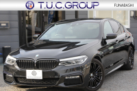 BMW 5シリーズ 530i ｴﾃﾞｨｼｮﾝﾐｯｼｮﾝｲﾝﾎﾟｯｼﾌﾞﾙ 特別仕様車 高出力 ﾅｲﾄﾌﾞﾙｰﾚｻﾞｰ ｱﾀﾞﾌﾟﾃｨﾌﾞｻｽ HUD ﾊｰﾏﾝｶｰﾄﾞﾝ 追従ACC ｽﾃｱﾘﾝｸﾞｻﾎﾟｰﾄ ﾀｯﾁ画面HDDﾅﾋﾞTV LEDﾍｯﾄﾞﾗｲﾄ ｵｰﾄﾊｲﾋﾞｰﾑ 電動ﾄﾗﾝｸ 360度ｶﾒﾗ 全席ﾋｰﾀｰ ﾌﾞﾗｯｸ19AW 2年保証