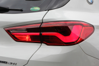 BMW X2 Xdrive20i MｽﾎﾟｰﾂX ﾃﾞﾋﾞｭｰP 4WD ﾊｲﾗｲﾝ ｺﾝﾌｫｰﾄP 追従ACC HUD ﾋｰﾀｰ黒革 電動ｼｰﾄ ｵﾌﾟｼｮﾝ20AW Mﾘｱｽﾎﾟｲﾗｰ ﾀｯﾁ画面HDDﾅﾋﾞBｶﾒﾗ Pｱｼｽﾄ CD&DVD再生可能 Bluetooth接続 電動ﾄﾗﾝｸ LEDﾍｯﾄﾞﾗｲﾄ ｽﾏｰﾄｷｰ 8速AT 2年保証