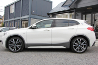 BMW X2 Xdrive20i MｽﾎﾟｰﾂX ﾃﾞﾋﾞｭｰP 4WD ﾊｲﾗｲﾝ ｺﾝﾌｫｰﾄP 追従ACC HUD ﾋｰﾀｰ黒革 電動ｼｰﾄ ｵﾌﾟｼｮﾝ20AW Mﾘｱｽﾎﾟｲﾗｰ ﾀｯﾁ画面HDDﾅﾋﾞBｶﾒﾗ Pｱｼｽﾄ CD&DVD再生可能 Bluetooth接続 電動ﾄﾗﾝｸ LEDﾍｯﾄﾞﾗｲﾄ ｽﾏｰﾄｷｰ 8速AT 2年保証