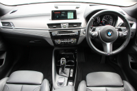 BMW X2 Xdrive20i MｽﾎﾟｰﾂX ﾃﾞﾋﾞｭｰP 4WD ﾊｲﾗｲﾝ ｺﾝﾌｫｰﾄP 追従ACC HUD ﾋｰﾀｰ黒革 電動ｼｰﾄ ｵﾌﾟｼｮﾝ20AW Mﾘｱｽﾎﾟｲﾗｰ ﾀｯﾁ画面HDDﾅﾋﾞBｶﾒﾗ Pｱｼｽﾄ CD&DVD再生可能 Bluetooth接続 電動ﾄﾗﾝｸ LEDﾍｯﾄﾞﾗｲﾄ ｽﾏｰﾄｷｰ 8速AT 2年保証
