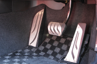 BMW 2シリーズ M240iｸｰﾍﾟ後期 340馬力 B58新ｴﾝｼﾞﾝ ﾋｰﾀｰ赤革 ｱﾀﾞﾌﾟﾃｨﾌﾞMｻｽ 追従ACC LEDﾍｯﾄﾞﾗｲﾄ&ﾃｰﾙ ﾀｯﾁ画面HDDﾅﾋﾞPｱｼｽﾄ 衝突軽減ﾌﾞﾚｰｷ 車線逸脱警告 歩行者警告 ﾊﾟﾄﾞﾙｼﾌﾄ ｽﾏｰﾄｷｰ 18AW Mｽﾎﾟｰﾂﾌﾞﾚｰｷ 2年保証