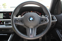 BMW 3シリーズ 330e Mｽﾎﾟｰﾂ ﾊｲﾗｲﾝ ｲﾉﾍﾞｰｼｮﾝ&ｺﾝﾌｫｰﾄP PHEV ﾋｰﾀｰ黒革 ﾚｰｻﾞｰﾗｲﾄ ｼﾞｪｽﾁｬｰC HUD 360度ｶﾒﾗ 後退ｱｼｽﾄ 追従ACC ｽﾃｱﾘﾝｸﾞｻﾎﾟｰﾄ Applecarplay ﾗﾝﾊﾞｰｻﾎﾟｰﾄ 電動ﾄﾗﾝｸ Msportﾌﾞﾚｰｷ BMWﾗｲﾌﾞｺｯｸﾋﾟｯﾄﾞ2年保証