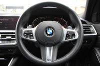 BMW 3シリーズ 320d Xdrive Mｽﾎﾟｰﾂ ﾃﾞﾋﾞｭｰP ｺﾝﾌｫｰﾄP 4WD ﾋｰﾀｰ黒革 ﾌﾞﾙｰｽﾃｯﾁ 19AW LEDﾍｯﾄﾞﾗｲﾄ ｵｰﾄﾊｲﾋﾞｰﾑ 追従ACC ｽﾃｱﾘﾝｸﾞｻﾎﾟｰﾄ ｱｯﾌﾟﾙｶｰﾌﾟﾚｲ Pｱｼｽﾄ ﾀｯﾁ画面HDDﾅﾋﾞ電動ﾄﾗﾝｸ ｽﾏｰﾄOP/CL Hifiｽﾋﾟｰｶｰ 2年保証