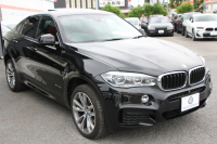 BMW X6 Xdrive35i Mｽﾎﾟｰﾂ ｾﾚｸﾄ&ﾌﾟﾗｲﾑP 最終ﾓﾃﾞﾙ ｻﾝﾙｰﾌ 全席ﾋｰﾀｰ赤革 液晶ﾒｰﾀｰ ﾊｰﾏﾝｶｰﾄﾞﾝｻﾗｳﾝﾄﾞLEDﾍｯﾄﾞﾗｲﾄ ｱﾀﾞﾌﾟﾃｨﾌﾞMｻｽ 全ﾄﾞｱｿﾌﾄｸﾛｰｽﾞ変更後ﾀｯﾁ画面HDDﾅﾋﾞ360度ｶﾒﾗ 電動ﾄﾗﾝｸ 追従ACC HUD 2年保証