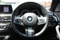 BMW 5シリーズ 540i Xdrive Mｽﾎﾟｰﾂ ｺﾝﾌｫｰﾄP 4WD 1ｵｰﾅ ｻﾝﾙｰﾌ 直6ﾀｰﾎﾞ340馬力 ﾌﾞﾗｯｸﾚｻﾞｰ 全席ﾋｰﾀｰ ﾏｯｻｰｼﾞ&ｱｸﾃｨﾌﾞﾍﾞﾝﾁﾚｰｼｮﾝ  ﾊｰﾏﾝｶｰﾄﾞﾝ 液晶ﾒｰﾀｰ HUD 追従ACC LEDﾍｯﾄﾞﾗｲﾄ ﾀｯﾁ画面ﾅﾋﾞﾌﾙｾｸﾞTV ｱﾀﾞﾌﾟﾃｨﾌﾞｻｽ Mspﾌﾞﾚｰｷ 19AW 2年保証