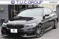 BMW 5シリーズ 540i Xdrive Mｽﾎﾟｰﾂ ｾﾚｸﾄ&ｺﾝﾌｫｰﾄP 4WD ACｼｭﾆｯﾂｧｰｴｱﾛ&ﾏﾌﾗｰ 変更後ﾒｰﾀｰ ｻﾝﾙｰﾌ 直6ﾀｰﾎﾞ全席ﾋｰﾀｰ黒革 ﾊｰﾏﾝｶｰﾄﾞﾝ ｺﾝﾌｫｰﾄｼｰﾄ&ﾏｯｻｰｼﾞ&ｱｸﾃｨﾌﾞﾍﾞﾝﾁﾚｰｼｮﾝ HUD ｼﾞｪｽﾁｬｰC 4ｿﾞｰﾝｴｱｺﾝ individual20AW 2年保証