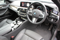 BMW 5シリーズ 540i Xdrive Mｽﾎﾟｰﾂ ｾﾚｸﾄ&ｺﾝﾌｫｰﾄP 4WD ACｼｭﾆｯﾂｧｰｴｱﾛ&ﾏﾌﾗｰ 変更後ﾒｰﾀｰ ｻﾝﾙｰﾌ 直6ﾀｰﾎﾞ全席ﾋｰﾀｰ黒革 ﾊｰﾏﾝｶｰﾄﾞﾝ ｺﾝﾌｫｰﾄｼｰﾄ&ﾏｯｻｰｼﾞ&ｱｸﾃｨﾌﾞﾍﾞﾝﾁﾚｰｼｮﾝ HUD ｼﾞｪｽﾁｬｰC 4ｿﾞｰﾝｴｱｺﾝ individual20AW 2年保証