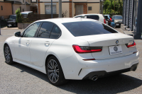 BMW 3シリーズ 320i Mｽﾎﾟｰﾂ ｺﾝﾌｫｰﾄP 1ｵｰﾅ 360度ｶﾒﾗ ｼｰﾄﾋｰﾀｰ ﾌﾙｾｸﾞTV 追従ACC ｽﾃｱﾘﾝｸﾞｻﾎﾟｰﾄ BMWﾗｲﾌﾞｺｯｸﾋﾟｯﾄﾞLEDﾍｯﾄﾞﾗｲﾄ ｵｰﾄﾊｲﾋﾞｰﾑ ﾜｲﾔﾚｽ充電 Pｱｼｽﾄ ﾊｰﾌﾚｻﾞｰ 電動ﾄﾗﾝｸ 3ｿﾞｰﾝｴｱｺﾝ ｱｯﾌﾟﾙｶｰﾌﾟﾚｲ 2年保証