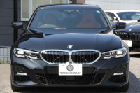 BMW 3シリーズ 320i Mｽﾎﾟｰﾂ Mｽﾎﾟｰﾂｼｰﾄﾊﾟｯｹｰｼﾞ1ｵ-ﾅ ｺﾆｬｯｸﾚｻﾞｰ ﾋｰﾀｰ付Mｽﾎﾟｰﾂｼｰﾄ 追従ACC ｽﾃｱﾘﾝｸﾞｻﾎﾟｰﾄ ｱｯﾌﾟﾙｶｰﾌﾟﾚｲ LEDﾍｯﾄﾞﾗｲﾄ ｵｰﾄﾊｲﾋﾞｰﾑ BMWﾗｲﾌﾞｺｯｸﾋﾟｯﾄﾞHDDﾅﾋﾞﾊﾟｰｷﾝｸﾞｱｼｽﾄ 18AW 専用ｴｱﾛ ｽﾏｰﾄｷｰ 2年保証