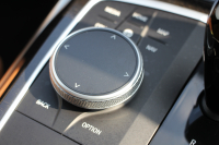 BMW 3シリーズ 320i Mｽﾎﾟｰﾂ Mｽﾎﾟｰﾂｼｰﾄﾊﾟｯｹｰｼﾞ1ｵ-ﾅ ｺﾆｬｯｸﾚｻﾞｰ ﾋｰﾀｰ付Mｽﾎﾟｰﾂｼｰﾄ 追従ACC ｽﾃｱﾘﾝｸﾞｻﾎﾟｰﾄ ｱｯﾌﾟﾙｶｰﾌﾟﾚｲ LEDﾍｯﾄﾞﾗｲﾄ ｵｰﾄﾊｲﾋﾞｰﾑ BMWﾗｲﾌﾞｺｯｸﾋﾟｯﾄﾞHDDﾅﾋﾞﾊﾟｰｷﾝｸﾞｱｼｽﾄ 18AW 専用ｴｱﾛ ｽﾏｰﾄｷｰ 2年保証