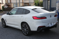 BMW X4 Xdrive30i Mｽﾎﾟｰﾂ ｾﾚｸﾄ&ｲﾉﾍﾞｰｼｮﾝP ﾊﾟﾉﾗﾏｻﾝR 全席ﾋｰﾀｰ黒革 ｱｸﾃｨﾌﾞﾍﾞﾝﾁﾚｰｼｮﾝ ﾃﾞｨｽﾌﾟﾚｲｷｰ ﾊｰﾏﾝｶｰﾄﾞﾝ ｼﾞｪｽﾁｬｰC 追従ACC HUD ﾀｯﾁ画面HDDﾅﾋﾞ360度ｶﾒﾗ LEDﾍｯﾄﾞﾗｲﾄ 電動ﾄﾗﾝｸ 2年保証