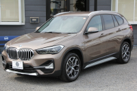BMW X1 Xdrive18d Xﾗｲﾝ ﾊｲﾗｲﾝ&ｺﾝﾌｫｰﾄP LCI後期 希少色ﾕｰｶﾘﾍﾞｰｼﾞｭ ﾌｪｲｽﾘﾌﾄ後 ﾋｰﾀｰ茶革 追従ACC 電動ｼｰﾄ ﾌﾙｾｸﾞTV LEDﾍｯﾄﾞﾗｲﾄ 電動ﾄﾗﾝｸ ﾀｯﾁ画面ﾅﾋﾞ衝突軽減ﾌﾞﾚｰｷ 車線逸脱警告 歩行者警告 18AW ｳｯﾄﾞﾊﾟﾈﾙ 2年保証