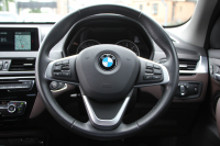 BMW X1 Xdrive18d ｱｰﾊﾞﾆｽﾀ 西日本地区限定 ｽﾊﾟｰｸﾘﾝｸﾞﾌﾞﾗｳﾝ ﾊｲﾗｲﾝ&ｺﾝﾌｫｰﾄP 追従ACC HUD ﾋｰﾀｰ茶革 電動ｼｰﾄ 19AW ﾀｯﾁ画面新HDDﾅﾋﾞPｱｼｽﾄ LEDﾍｯﾄﾞﾗｲﾄ 電動ﾄﾗﾝｸ 専用ﾊﾞｯｼﾞ衝突軽減ﾌﾞﾚｰｷ 車線逸脱&歩行者警告 2年保証