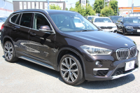 BMW X1 Xdrive18d ｱｰﾊﾞﾆｽﾀ 西日本地区限定 ｽﾊﾟｰｸﾘﾝｸﾞﾌﾞﾗｳﾝ ﾊｲﾗｲﾝ&ｺﾝﾌｫｰﾄP 追従ACC HUD ﾋｰﾀｰ茶革 電動ｼｰﾄ 19AW ﾀｯﾁ画面新HDDﾅﾋﾞPｱｼｽﾄ LEDﾍｯﾄﾞﾗｲﾄ 電動ﾄﾗﾝｸ 専用ﾊﾞｯｼﾞ衝突軽減ﾌﾞﾚｰｷ 車線逸脱&歩行者警告 2年保証