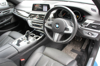 BMW 7シリーズ 740i Mｽﾎﾟｰﾂ ｻﾝﾙｰﾌ 全席ﾋｰﾀｰ黒革 ﾚｰｻﾞｰﾗｲﾄ ﾅｯﾊﾟﾚｻﾞｰ&ﾏｯｻｰｼﾞ&ﾍﾞﾝﾁﾚｰｼｮﾝ 追従ACC HUD ﾀｯﾁ画面HDDﾅﾋﾞTV ｼﾞｪｽﾁｬｰC 360度ｶﾒﾗ 全ﾄﾞｱｿﾌﾄｸﾛｰｽﾞｵﾌﾟｼｮﾝ20AW ｽﾃｱﾘﾝｸﾞｻﾎﾟｰﾄ ｵｰﾄﾊｲﾋﾞｰﾑ 2年保証