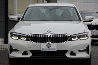 BMW 3シリーズ 318i 40thｱﾆﾊﾞｰｻﾘｰED 300台限定車 1ｵｰﾅ ｺﾝﾌｫｰﾄP ｺﾆｬｯｸﾚｻﾞｰ 追従ACC ｽﾃｱﾘﾝｸﾞｻﾎﾟｰﾄ LEDﾍｯﾄﾞﾗｲﾄ ｵｰﾄﾊｲﾋﾞｰﾑ ﾀｯﾁ画面HDDﾅﾋﾞｱｯﾌﾟﾙｶｰﾌﾟﾚｲ LEDﾍｯﾄﾞﾗｲﾄ ｵｰﾄﾊｲﾋﾞｰﾑ 電動ﾄﾗﾝｸ ﾊﾟｰｷﾝｸﾞｱｼｽﾄ 2年保証