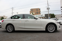 BMW 3シリーズ 318i 40thｱﾆﾊﾞｰｻﾘｰED 300台限定車 1ｵｰﾅ ｺﾝﾌｫｰﾄP ｺﾆｬｯｸﾚｻﾞｰ 追従ACC ｽﾃｱﾘﾝｸﾞｻﾎﾟｰﾄ LEDﾍｯﾄﾞﾗｲﾄ ｵｰﾄﾊｲﾋﾞｰﾑ ﾀｯﾁ画面HDDﾅﾋﾞｱｯﾌﾟﾙｶｰﾌﾟﾚｲ LEDﾍｯﾄﾞﾗｲﾄ ｵｰﾄﾊｲﾋﾞｰﾑ 電動ﾄﾗﾝｸ ﾊﾟｰｷﾝｸﾞｱｼｽﾄ 2年保証