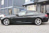 BMW 4シリーズ 420i ｸﾞﾗﾝｸｰﾍﾟMｽﾎﾟｰﾂ 最終ﾓﾃﾞﾙ 専用LEDｽﾓｰｸﾃｰﾙ&ｴｱﾛﾘｱﾃﾞｨﾌｭｰｻﾞｰ NEWﾙｰﾑﾐﾗｰ 追従ACC ﾚｰﾝC警告 LEDﾍｯﾄﾞﾗｲﾄ&ﾃｰﾙ ｼｰﾄﾋｰﾀｰ ﾀｯﾁ画面HDDﾅﾋﾞTV 液晶ﾒｰﾀｰ 衝突軽減ﾌﾞﾚｰｷ 車線逸脱警告 歩行者警告 Bｶﾒﾗ Bluetooth接続 ﾊﾟﾄﾞﾙｼﾌﾄ 2年保証