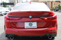 BMW 2シリーズ 218d ｸﾞﾗﾝｸｰﾍﾟMｽﾎﾟｰﾂ EDJOY+ ﾌﾟﾗｽP 1ｵﾅ ﾊﾟﾉﾗﾏｻﾝR ﾏｸﾞﾏﾚｯﾄﾞﾚｻﾞｰ ｼｰﾄﾋｰﾀｰ&ﾗﾝﾊﾞｰｻﾎﾟｰﾄ 燃費21.3km/L 追従ACC LEDﾍｯﾄﾞﾗｲﾄ ｲﾙﾐﾎﾞｽﾄﾝﾄﾘﾑ ﾀｯﾁ画面HDDﾅﾋﾞApplecarplay Pｱｼｽﾄ 後退ｱｼｽﾄ 2年保証