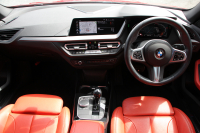 BMW 2シリーズ 218d ｸﾞﾗﾝｸｰﾍﾟMｽﾎﾟｰﾂ EDJOY+ ﾌﾟﾗｽP 1ｵﾅ ﾊﾟﾉﾗﾏｻﾝR ﾏｸﾞﾏﾚｯﾄﾞﾚｻﾞｰ ｼｰﾄﾋｰﾀｰ&ﾗﾝﾊﾞｰｻﾎﾟｰﾄ 燃費21.3km/L 追従ACC LEDﾍｯﾄﾞﾗｲﾄ ｲﾙﾐﾎﾞｽﾄﾝﾄﾘﾑ ﾀｯﾁ画面HDDﾅﾋﾞApplecarplay Pｱｼｽﾄ 後退ｱｼｽﾄ 2年保証