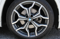 BMW X1 Xdrive18d Mｽﾎﾟｰﾂ ﾊｲﾗｲﾝ ｺﾝﾌｫｰﾄP 後期 ﾌｪｲｽﾘﾌﾄ後 ﾋｰﾀｰ黒革 電動ｼｰﾄ LEDﾍｯﾄﾞﾗｲﾄ 追従ACC 変更後ﾀｯﾁﾊﾟﾈﾙ対応HDDﾅﾋﾞ新ﾒｰﾀｰ Bluetooth接続 Pｱｼｽﾄ Bｶﾒﾗ 電動ﾄﾗﾝｸ 衝突軽減ﾌﾞﾚｰｷ 車線逸脱警告 歩行者警告 2年保証