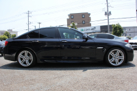 BMW 5シリーズ 535i Mｽﾎﾟｰﾂ 直6ﾀｰﾎﾞN55B30Aｴﾝｼﾞﾝ 306馬力 下取車 禁煙車 ﾋｰﾀｰ黒革 ｵﾌﾟｼｮﾝ19AW iﾄﾞﾗｲﾌﾞHDDﾅﾋﾞBluetoothｵｰﾃﾞｨｵ ﾌﾙｾｸﾞTV Bｶﾒﾗ ﾊﾟﾄﾞﾙｼﾌﾄ 専用ｴｱﾛ 8速AT ｸﾙｺﾝ LEDﾘﾝｸﾞｷｾﾉﾝ ﾐﾗｰETC ｺﾝﾌｫｰﾄｱｸｾｽ 2年保証
