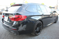 BMW 5シリーズ 523d ﾂｰﾘﾝｸﾞﾌﾞﾗｯｸｱｳﾄ 特別仕様車 1ｵﾅ HUD ﾊｰﾏﾝｶｰﾄﾞﾝ 追従ACC ｽﾃｱｻﾎﾟｰﾄ LEDﾍｯﾄﾞﾗｲﾄ ｵｰﾄﾊｲﾋﾞｰﾑ ﾀｯﾁ画面HDDﾅﾋﾞTV 360度ﾊﾟﾉﾗﾏｶﾒﾗ Pｱｼｽﾄﾌﾟﾗｽ 電動ﾄﾗﾝｸ 19AW 液晶ﾒｰﾀｰ ｽﾏｰﾄｷｰ 2年保証