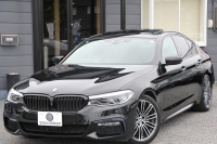 BMW 5シリーズ 523i Mｽﾎﾟｰﾂ ﾊｲﾗｲﾝ ｲﾉﾍﾞｰｼｮﾝ&ｺﾝﾌｫｰﾄP ｻﾝﾙｰﾌ 全席ﾋｰﾀｰ黒革 ｺﾝﾌｫｰﾄｼｰﾄ ﾍﾞﾝﾁﾚｰｼｮﾝ ｿﾌﾄｸﾛｰｽﾞﾄﾞｱ HUD ﾜｲﾔﾚｽ充電 追従ACC ｽﾃｱﾘﾝｸﾞｻﾎﾟｰﾄ LEDﾍｯﾄﾞﾗｲﾄ 360度ｶﾒﾗ ﾀｯﾁ画面HDDﾅﾋﾞTV ｼﾞｪｽﾁｬｰC 電動ﾄﾗﾝｸ 19AW 2年保証