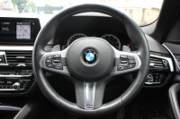 BMW 5シリーズ 540i Xdrive Mｽﾎﾟｰﾂ ｲﾉﾍﾞｰｼｮﾝ&ｺﾝﾌｫｰﾄP 4WD 1ｵｰﾅ 直6ﾀｰﾎﾞ340馬力 ﾌﾞﾗｯｸﾚｻﾞｰ 全席ﾋｰﾀｰ ﾏｯｻｰｼﾞ&ｱｸﾃｨﾌﾞﾍﾞﾝﾁﾚｰｼｮﾝ ｼﾞｪｽﾁｬｰC 液晶ﾒｰﾀｰ HUD 追従ACC LEDﾍｯﾄﾞﾗｲﾄ ﾀｯﾁ画面ﾅﾋﾞﾌﾙｾｸﾞTV ｱﾀﾞﾌﾟﾃｨﾌﾞｻｽ Mspﾌﾞﾚｰｷ 19AW 2年保証