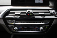 BMW 5シリーズ 540i Xdrive Mｽﾎﾟｰﾂ ｲﾉﾍﾞｰｼｮﾝ&ｺﾝﾌｫｰﾄP 4WD 1ｵｰﾅ 直6ﾀｰﾎﾞ340馬力 ﾌﾞﾗｯｸﾚｻﾞｰ 全席ﾋｰﾀｰ ﾏｯｻｰｼﾞ&ｱｸﾃｨﾌﾞﾍﾞﾝﾁﾚｰｼｮﾝ ｼﾞｪｽﾁｬｰC 液晶ﾒｰﾀｰ HUD 追従ACC LEDﾍｯﾄﾞﾗｲﾄ ﾀｯﾁ画面ﾅﾋﾞﾌﾙｾｸﾞTV ｱﾀﾞﾌﾟﾃｨﾌﾞｻｽ Mspﾌﾞﾚｰｷ 19AW 2年保証