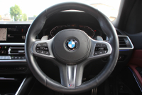 BMW 3シリーズ 320i ﾂｰﾘﾝｸﾞMｽﾎﾟｰﾂ ﾊｲﾗｲﾝ ﾀｺﾗﾚｯﾄﾞﾚｻﾞｰ ｼｰﾄﾋｰﾀｰ ｵﾌﾟｼｮﾝ19AW LEDﾍｯﾄﾞﾗｲﾄ ｵｰﾄﾊｲﾋﾞｰﾑ 追従ACC ｽﾃｱﾘﾝｸﾞｻﾎﾟｰﾄ Applecarplay BMWﾗｲﾌﾞｺｯｸﾋﾟｯﾄ ﾀｯﾁ画面HDDﾅﾋﾞ電動ﾄﾗﾝｸ Pｱｼｽﾄ 2年保証