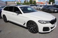 BMW 5シリーズ 523d Xdrive ﾂｰﾘﾝｸﾞMｽﾎﾟｰﾂ ｴﾃﾞｨｼｮﾝｼﾞｮｲﾌﾟﾗｽ ｾﾚｸﾄP 後期 1ｵｰﾅ 4WD ﾊﾟﾉﾗﾏｻﾝﾙｰﾌ ﾋｰﾀｰ黒革 ﾊｰﾏﾝｶｰﾄﾞﾝｻﾗｳﾝﾄﾞｱﾀﾞﾌﾟﾃｨﾌﾞｻｽ 19AW LEDﾍｯﾄﾞﾗｲﾄ ｵｰﾄﾊｲﾋﾞｰﾑ 360度ｶﾒﾗ ｱｯﾌﾟﾙｶｰﾌﾟﾚｲ BMWﾗｲﾌﾞｺｯｸﾋﾟｯﾄ 2年保証