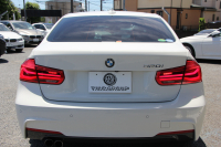 BMW 3シリーズ 320i Mｽﾎﾟｰﾂ 最終ﾓﾃﾞﾙ 新ｴﾝｼﾞﾝ ﾋｰﾀｰ黒革 LEDﾍｯﾄﾞﾗｲﾄ&ﾃｰﾙ NEWﾙｰﾑﾐﾗｰ 追従ACC ﾚｰﾝﾁｪﾝｼﾞ警告 ﾀｯﾁ画面対応HDDﾅﾋﾞBluetooth接続 Bｶﾒﾗ ﾊﾟﾄﾞﾙｼﾌﾄ 衝突軽減ﾌﾞﾚｰｷ 車線逸脱警告 歩行者警告 2年保証