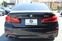 BMW 5シリーズ 523i ｴﾃﾞｨｼｮﾝﾐｯｼｮﾝｲﾝﾎﾟｯｼﾌﾞﾙ 特別仕様車 ﾊｰﾏﾝｶｰﾄﾞﾝｻﾗｳﾝﾄﾞHUD 専用ﾌﾞﾗｯｸ19AW ﾌﾞﾗｯｸｷﾄﾞﾆｰｸﾞﾘﾙ 追従ACC ｽﾃｱﾘﾝｸﾞｻﾎﾟｰﾄ  360度ｶﾒﾗ Pｱｼｽﾄ ﾀｯﾁ画面HDDﾅﾋﾞTV LEDﾍｯﾄﾞﾗｲﾄ ｵｰﾄﾊｲﾋﾞｰﾑ 2年保証