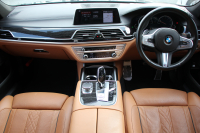 BMW 7シリーズ 740i Mｽﾎﾟｰﾂ ｻﾝﾙｰﾌ ｺﾆｬｯｸﾚｻﾞｰ ﾚｰｻﾞｰﾗｲﾄ ﾃﾞｨｽﾌﾟﾚｲｷｰ ﾘﾓｰﾄP 全席ﾋｰﾀｰ ﾅｯﾊﾟﾚｻﾞｰ&ﾏｯｻｰｼﾞ&ﾍﾞﾝﾁﾚｰｼｮﾝ 追従ACC HUD ﾀｯﾁ画面HDDﾅﾋﾞTV Mﾊﾟﾌｫｰﾏﾝｽ21AW 360度ｶﾒﾗ 全ﾄﾞｱｿﾌﾄｸﾛｰｽﾞｽﾃｱﾘﾝｸﾞｻﾎﾟｰﾄ ｵｰﾄﾊｲﾋﾞｰﾑ 2年保証