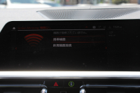 BMW 3シリーズ 320i Mｽﾎﾟｰﾂ ﾃﾞﾋﾞｭｰ&ｺﾝﾌｫｰﾄP 1ｵｰﾅ ﾋｰﾀｰ黒革 専用ﾌﾞﾙｰｽﾃｯﾁ 19AW 360度ｶﾒﾗ 追従ACC ｽﾃｱﾘﾝｸﾞｻﾎﾟｰﾄ LEDﾍｯﾄﾞﾗｲﾄ 電動ﾄﾗﾝｸ ｱｯﾌﾟﾙｶｰﾌﾟﾚｲ ﾀｯﾁ画面HDDﾅﾋﾞﾜｲﾔﾚｽ充電 hi-fiｽﾋﾟｰｶｰ 2年保証